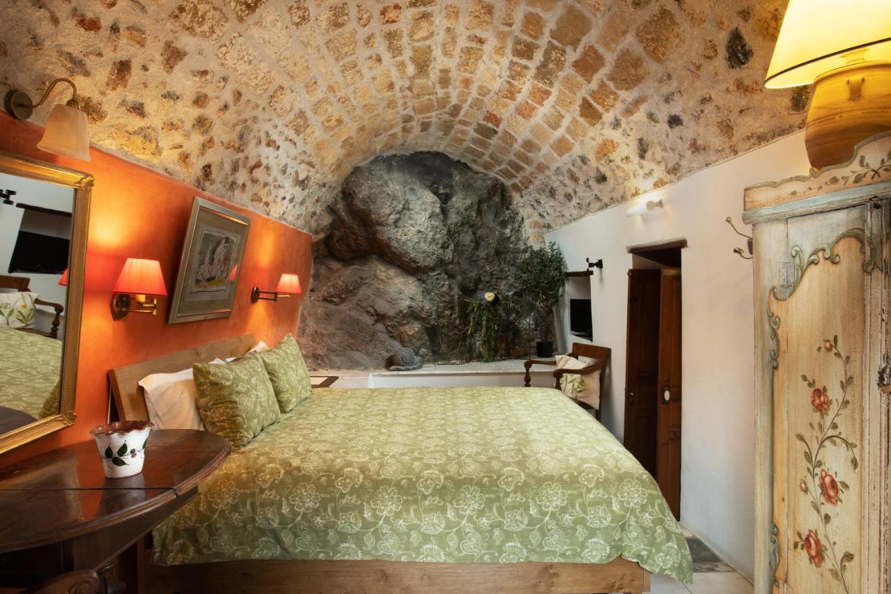 Dorovinis Monemvasia Castlehouses Esterno foto
