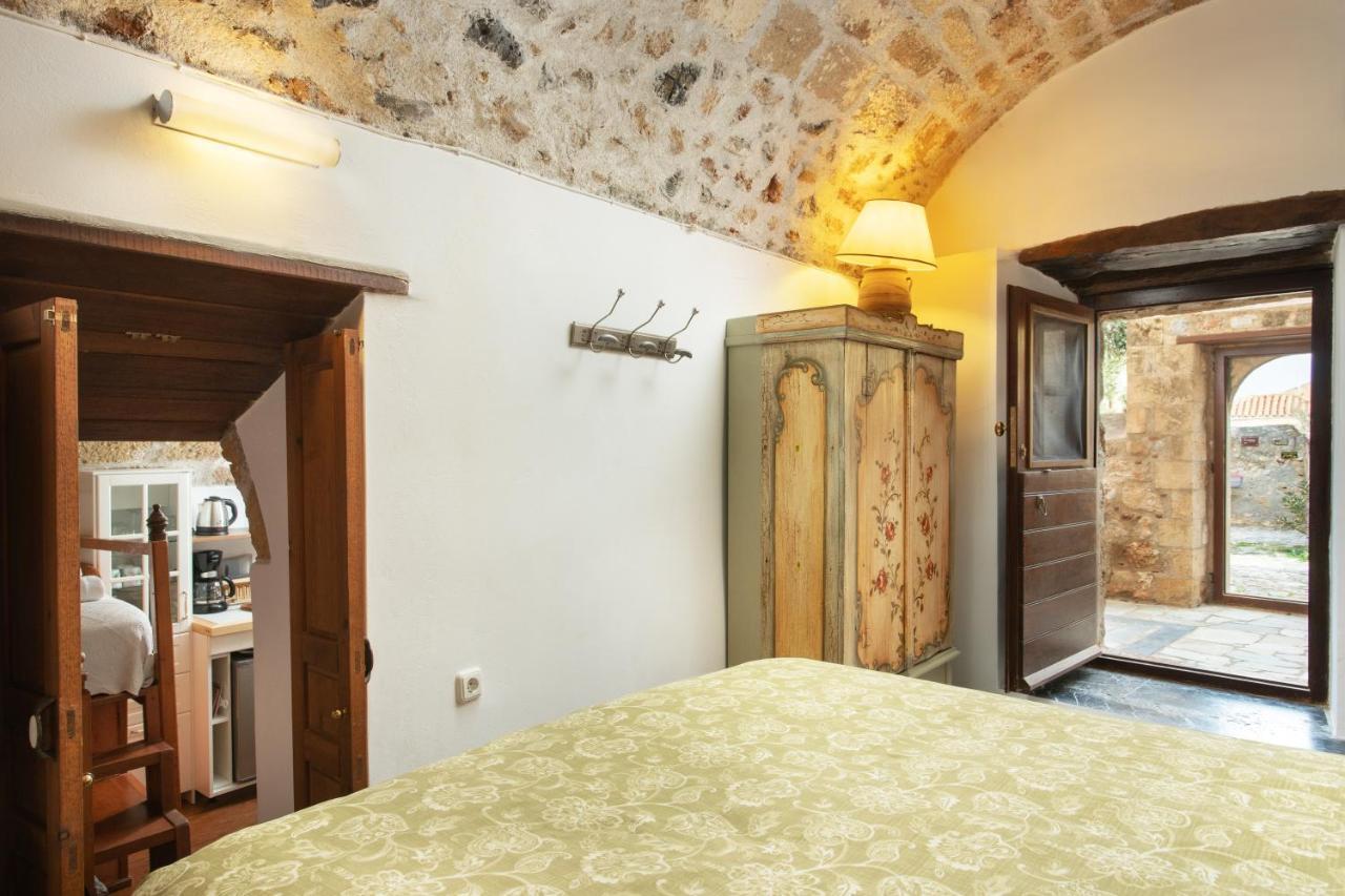 Dorovinis Monemvasia Castlehouses Esterno foto