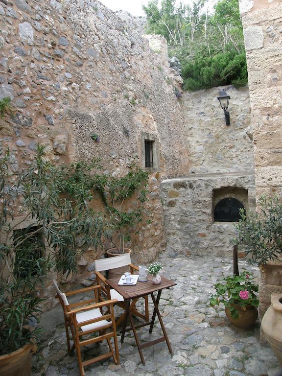 Dorovinis Monemvasia Castlehouses Esterno foto