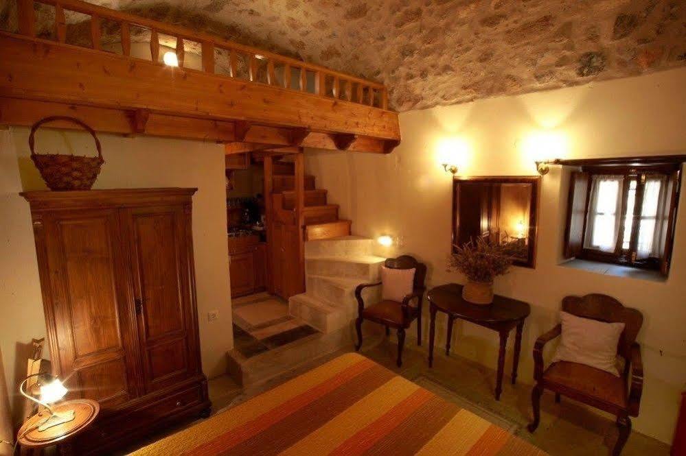Dorovinis Monemvasia Castlehouses Esterno foto