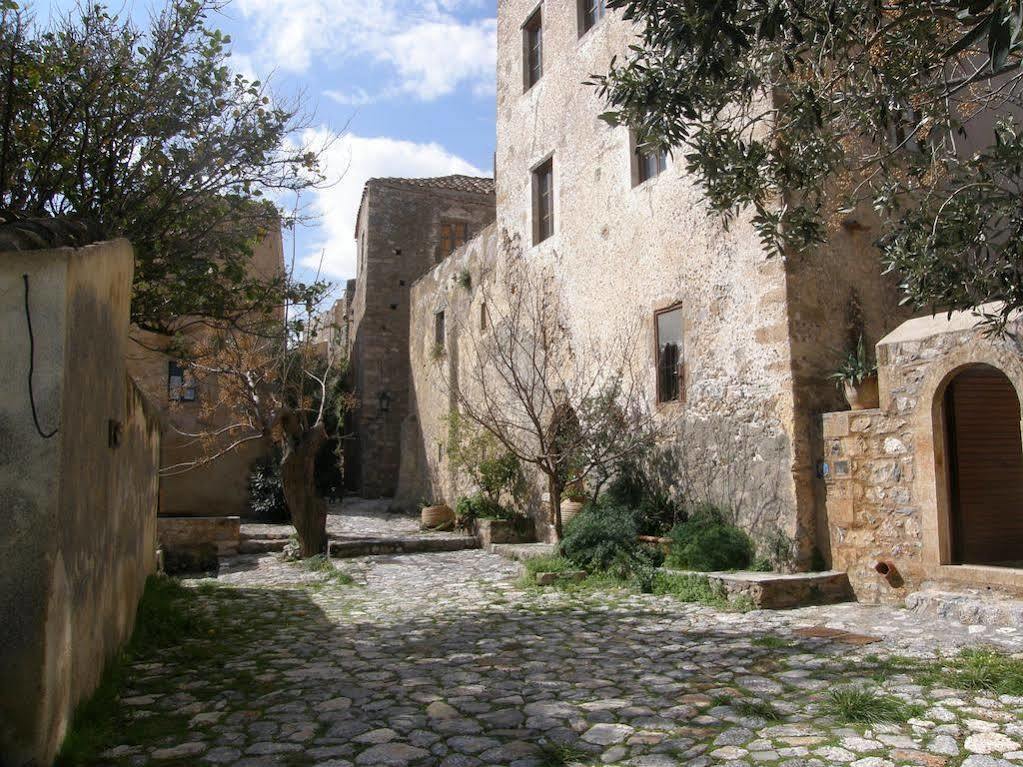 Dorovinis Monemvasia Castlehouses Esterno foto