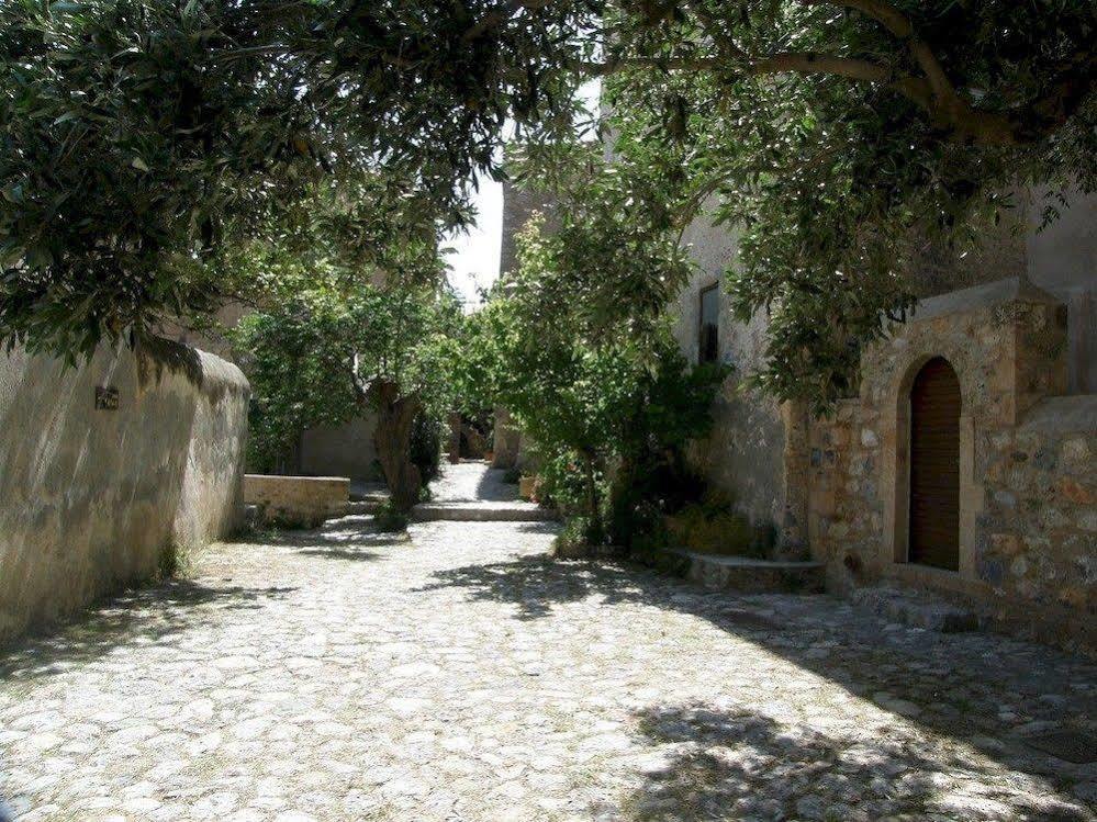 Dorovinis Monemvasia Castlehouses Esterno foto